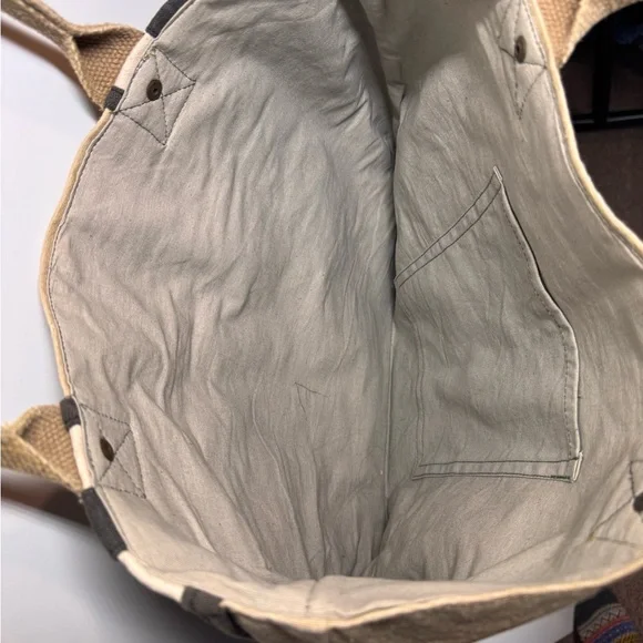 New With Tags Aztec Shiva Beige and Black Striped Tote Bag - Picture 3 of 3